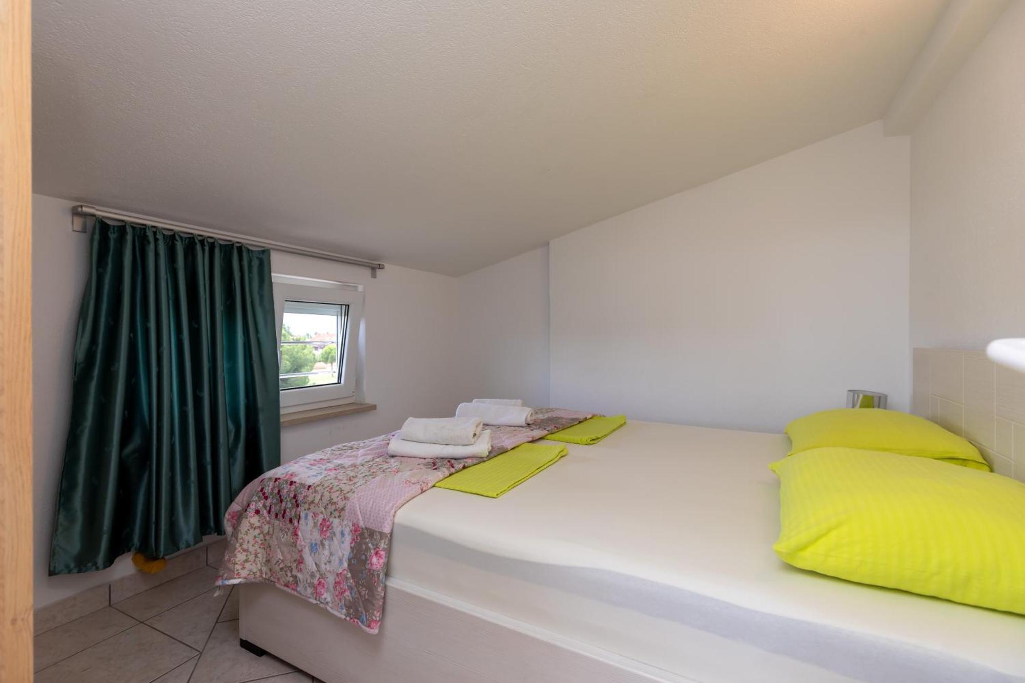 Apartments Lidija Matosevic Poreč Exterior foto